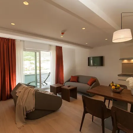 Miramare Otel 4*