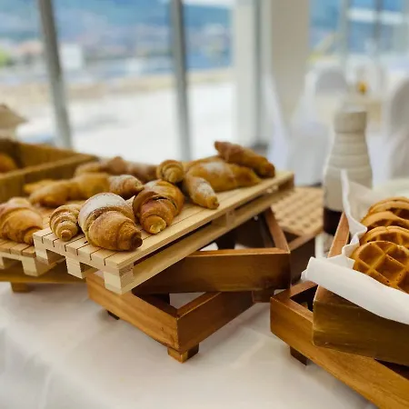 Ξενοδοχείο Miramare