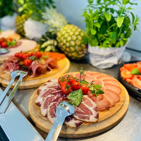 Готель Miramare