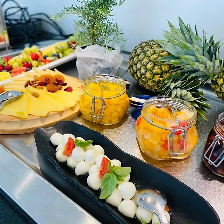 Готель Miramare