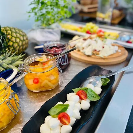 Miramare Ξενοδοχείο 4*