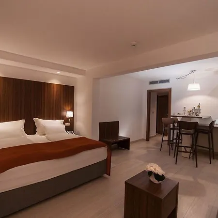 Miramare Otel