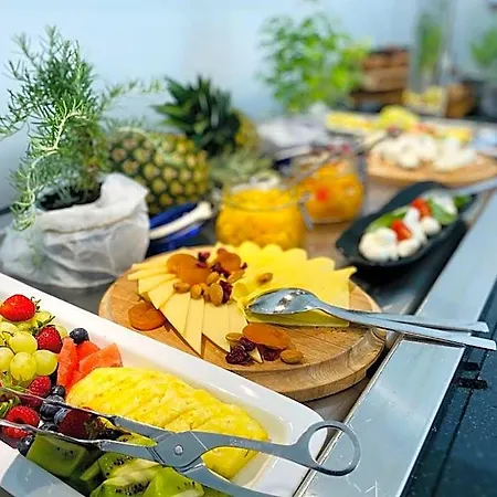Miramare Hotel 4*
