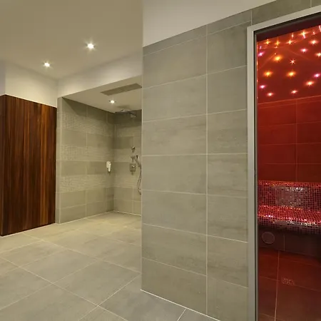 Miramare 4* Μακάρσκα