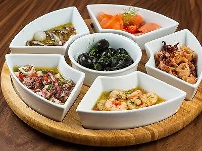 Готель Miramare 4*