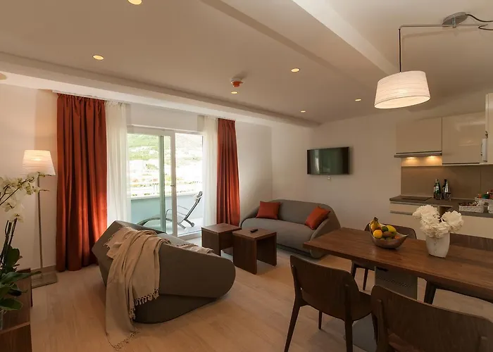 Miramare מלון 4*