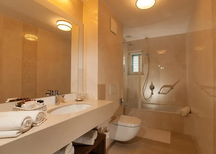 Ξενοδοχείο Miramare