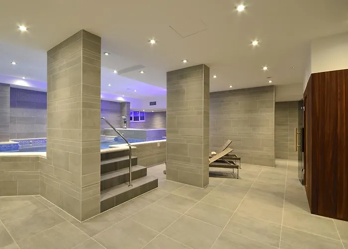 Miramare מאקרסקה